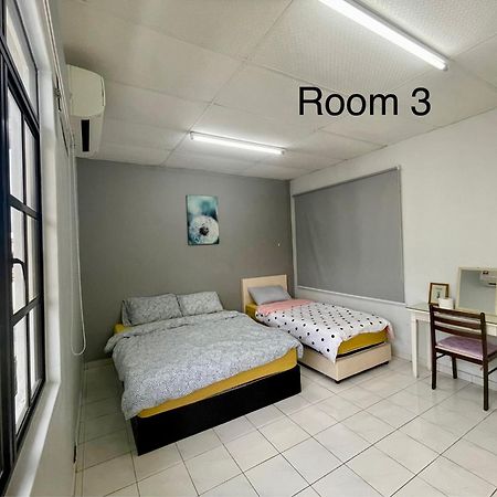Low Season Promotion! 4B12B Max 19 Pax Party House Ipoh Kültér fotó